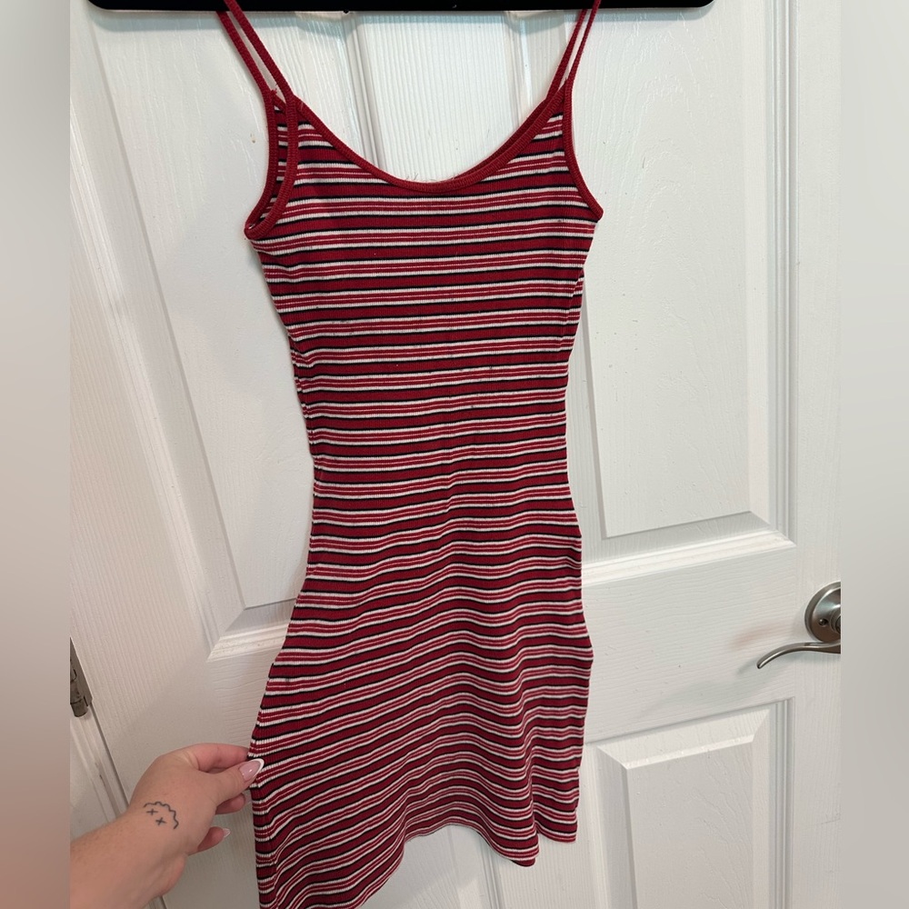 Brandy Melville dress